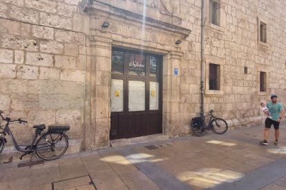 Bar del Orfeón en la calle San Lorenzo