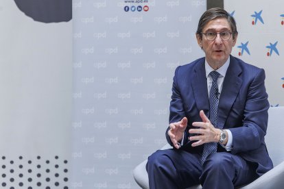 José Ignacio Goirigolzarri, presidente de CaixaBank, en la Casa del Cordón de Burgos.