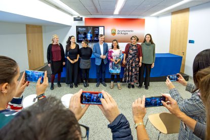 Presentación del proyecto Pléyades.