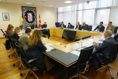 Celebración de la Mesa y de la Junta de Portavoces de las Cortes de Castilla y León.