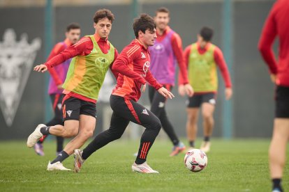 Imagen del entrenamiento del CD Mirandés.