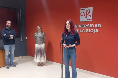 La astronauta, Sara García, recuerda que ser mujer