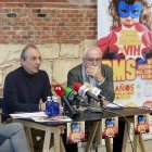 Miembros del Comité AntiSida de Burgos, durante la rueda de prensa del último Día Mundial de la Lucha contra el Sida.-RAÚL G. OCHOA