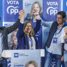 Ayala celebra su resultado electoral junto a Borja Suárez, Ángel Ibáñez y Javier Lacalle.