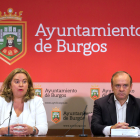 Cristina Ayala y Fernando Martínez-Acitores, en rueda de prensa.