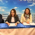 Cristina Valderas con el equipo del PP Aranda