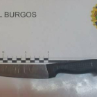 Imagen del cuchillo que utilizó el detenido.