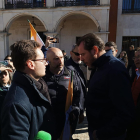 El alcalde Antonio Linaje se encontró con el ministro Óscar Puente en la celebración del Día de Castilla y León