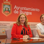 Cristina Ayala y Carolina Álvarez.