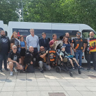 Entrega de una furgoneta medicalizada a la familia de Izhan, el joven de Miranda con parálisis cerebral.