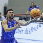 Didac Cuevas, durante el partido contra el Huesca.