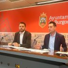 Daniel de la Rosa y Josúe Temiño, en rueda de prensa en el Ayuntamiento de Burgos.