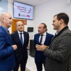 El rector electo, José Miguel García, el apoderado del ITCL, José María Vela, el director general del ITCL, Javier Sedano, y el responsable del grupo de investigación GICAP, Álvaro Herrero.