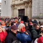 Mucho público para festejar el sorteo de Navidad en El Pez y Encarna’s.