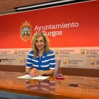 La concejala del PSOE, Blanca Carpintero, en rueda de prensa.