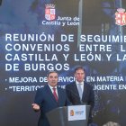 El consejero de Movilidad y Transformación Digital, José Luis Sanz Merino, se reúne con el presidente de la Diputación de Burgos, Borja Suárez, para realizar el seguimiento de los convenios en materia de Territorio Rural Inteligente y mejora de la TDT.