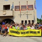 Quintana Martín Galíndez acoge una protesta pacífica en defensa de un centro social para Gabanes.