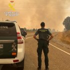 Una agente de la Guardia Civil, en el dispositivo desplegado.