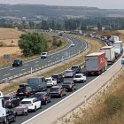 Retenciones en la AP-1 dirección Vitoria tras un accidente en Santa Olalla de Bureba