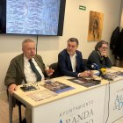 José Matesanz del Barrio y René Jesús Payo junto a José Antonio Fuertes