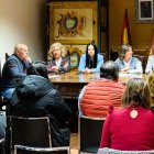 Arroyo destaca en Burgos-Este las medidas de vivienda y empleo del Partido Popular para el 15M.
