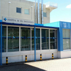 Entrada al servicio de oncología en Aranda de Duero.-L.V.