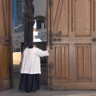 La Puerta de Santa María de la Catedral de Burgos acogía el año pasado el rito de la Puerta del Perdón. ICAL