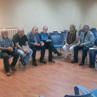 La reunión, a la que asistió el subdelegado, se celebró ayer en la sede de los sindicatos.-L. V.