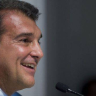 Joan Laporta, durante la rueda de prensa que ha ofrecido para valorar la sentencia que exculpa a su junta.-Foto: JORDI COTRINA