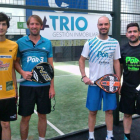 Gómez y Barriuso -izquierda- posan junto a los finalistas del Provincial, Rodríguez y Gutiérrez.-ECB