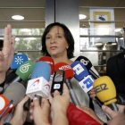 La dirigente de Podemos Carolina Bescansa, este jueves, a su salida del acto de conciliación al que Aznar no ha acudido.-Foto: JOSÉ LUIS ROCA