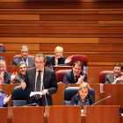 El consejero de la Presidencia, José Antonio de Santiago-Juárez, durante el Pleno de las Cortes de Castilla y León-Ical