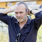 Jose Coronado, durante un descanso del rodaje en Madrid de 'Gigantes', serie de Enrique Urbizu para Movistar+.-