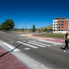El barrio de Fuentecillas suma nuevos pasos de peatones para mejorar la seguridad vial. TOMÁS ALONSO