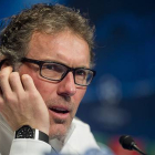 El entrenador del PSG, Laurent Blanc, durante la rueda de prensa previa al partido contra el Barça.-Foto: JORDI COTRINA