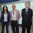 (I a d) Alejandro Campoy y Raquel Tejedor (Microsoft), Jorge Arias (Geotelecom, Fernando Alías (Ibercaja) y Sonia San Martín (UBU).-ISRAEL L. MURILLO