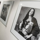 ‘Némesis’ reúne sesenta fotografías entre las que dominan los retratos.-Santi Otero