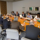 Un momento de la reunión del consorcio de Villalonquéjar, ayer, en la Casa del Cordón.-ISRAEL L. MURILLO