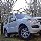 Poderío del Mitsubishi Montero en las inmediaciones del valle de las Caderechas.-HÉCTOR FUSTEL