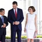 El Rey Felipe VI y la Reina Letizia junto al presidente del Perú, Ollanta Humala.-Foto: GSR