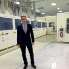 Enmanuel Boíllos, director de producción de Photo Bull, en una sala de la empresa ubicada en Toro.-E. M.