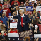Trump, en un acto de campaña-DAVID MAXWELL / EPA