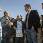 Pedro Sánchez mantiene con las trabajadoras de San Juan de Dios.-SANTI OTERO