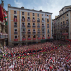 Celebración del Chupinazo que da inicio al San Fermín, el 6 de julio del 2017. /-MIGUEL RIOPA (AFP)