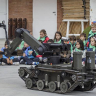 Imagen de un robot que utiliza el grupo de desactivación de explosivos-Santi Otero