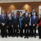 El ministro de Sanidad y Asuntos Sociales, Alfonso Alonso, junto a los distintos Consejeros Autonómicos de Sanidad al comienzo del Pleno del Consejo Interterritorial del Sistema Nacional de Salud-Ical