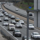 La autopista se ha convertido en una vía rápida que ha absorbido muchos de los miles de vehículos diarios que atravesaban la N-1, pero también en una gran ratonera en caso de accidente.-R. O.
