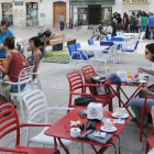 Imagen de una terraza en la plaza delRey San Fernando, junto a la Catedral.-ISRAEL L. MURILLO