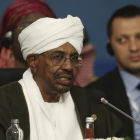Omar al Bashir, durante una cumbre islámica en Estambul en el 2018.-AP