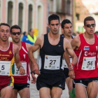 Óscar Cavia (centro), durante una de las Leguas que ha disputado en Segovia esta campaña.-